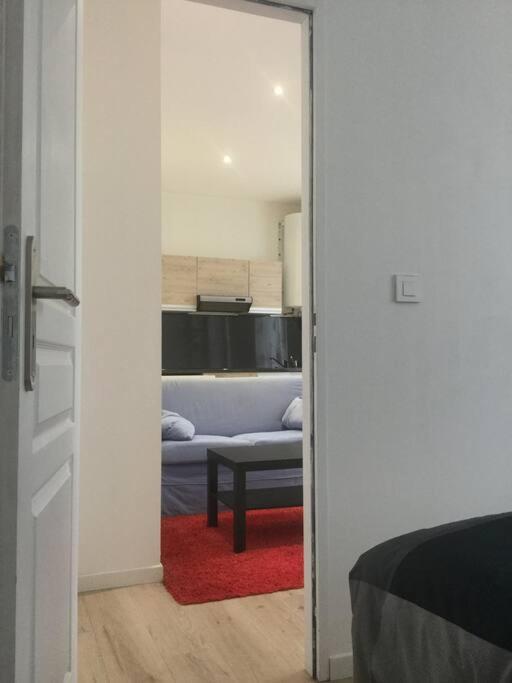 Eliya Appartement Romilly-sur-Seine Buitenkant foto